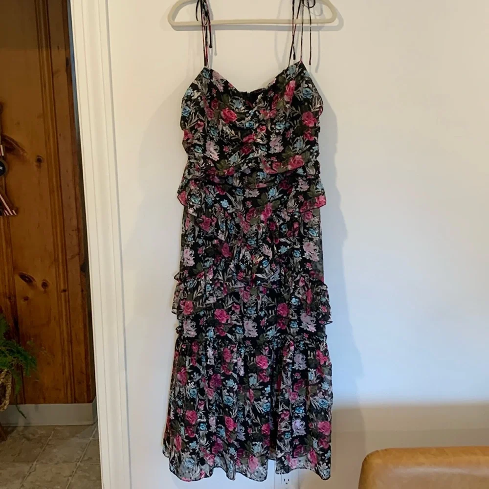 ACOA Black Floral Dress with Ruffles and Layers - Size XL - Picture 6 of 15